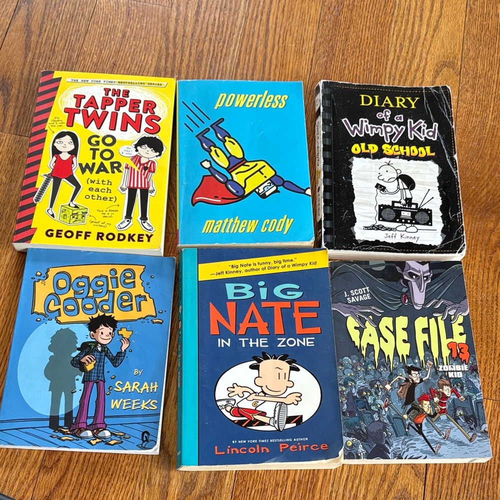 Children's Book Lot - Colorful Graphic Covers (Yellow, Blue, Black)
